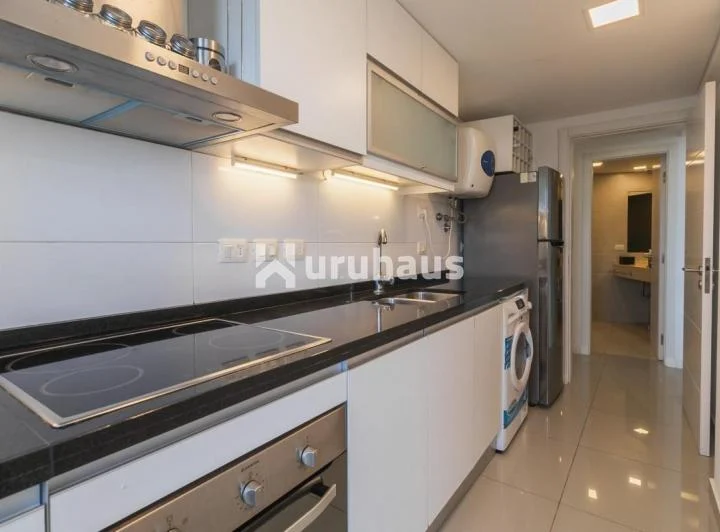 Foto de VENTA APARTAMENTO TRES DORMITORIOS PUNTA DEL ESTE EDIFICIO WIND TOWER, imagen 4