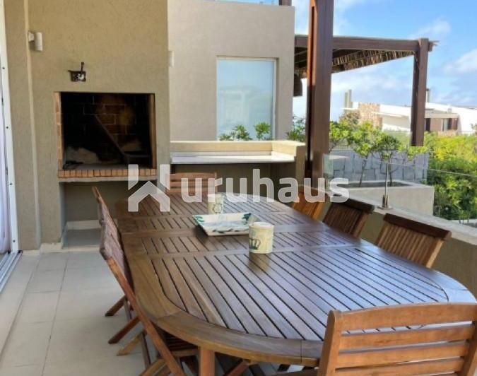Foto de VENTA APARTAMENTO CUATRO DORMITORIOS MONTOYA EDIFICIO BAHIA DE MONTOYA, imagen 4