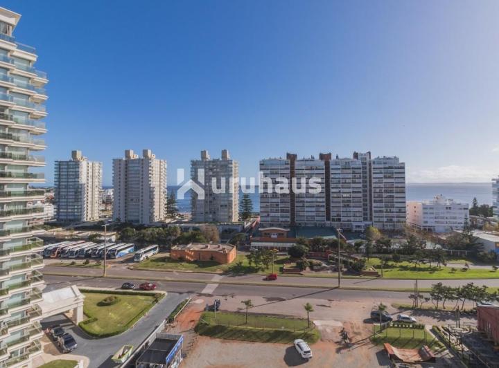 Foto de VENTA DEPARTAMENTO PLAYA BRAVA PARQUEMAR, imagen 1