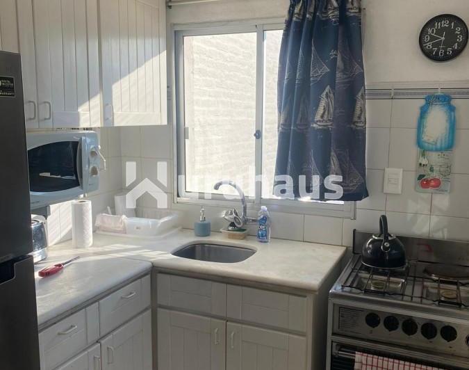 Foto de VENTA APARTAMENTO DOS DORMITORIOS PUNTA DEL ESTE EDIFICIO PUNTAMAR, imagen 2