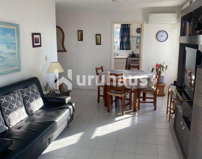 Foto de VENTA APARTAMENTO DOS DORMITORIOS PUNTA DEL ESTE EDIFICIO PUNTAMAR, imagen 4