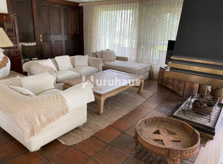 Foto de Casa de 4 dormitorios en alquiler temporal en La Mansa, a dos cuadras, imagen 3