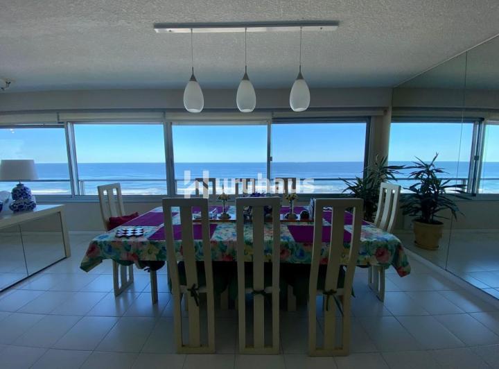 Foto de Apartamento en alquiler temporal, de 3 dormitorios en playa brava!, imagen 2