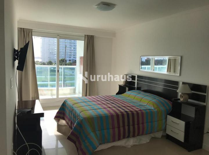 Foto de ALQUILER APARTAMENTO DOS DORMITORIOS PLAYA MANSA PUNTA DEL ESTE CASINO, imagen 1