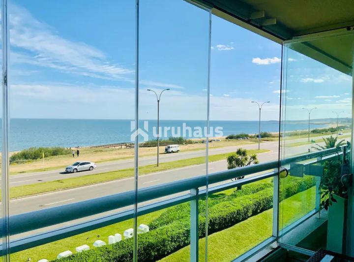 ALQUILER APARTAMENTO DOS DORMITORIOS PUNTA DEL ESTE PLAYA MANSA EDIFICIO CRUCEROS