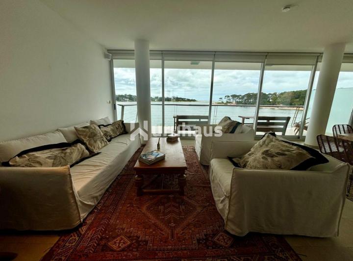 Foto de Apartamento en venta de 3 dormitorios en La Barra, imagen 1