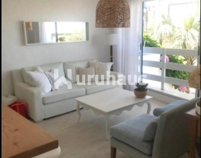 ALQUILER APARTAMENTO DOS DORMITORIOS LA BARRA EDIFICIO CALAHONDA