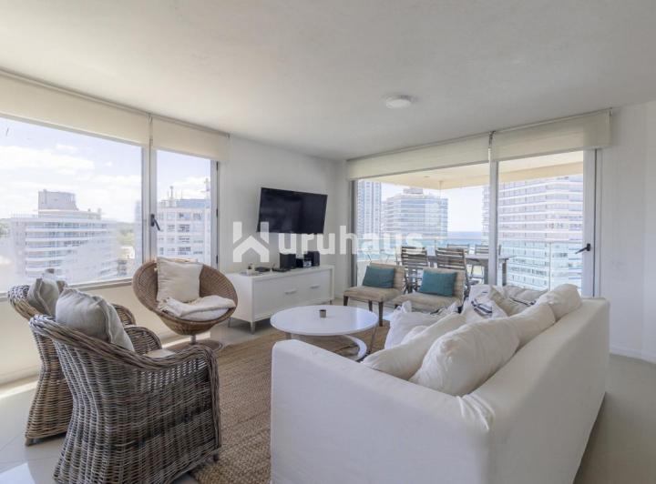 Foto de VENTA APARTAMENTO TRES DORMITORIOS PUNTA DEL ESTE PLAYA BRAVA TERRAZA, imagen 1