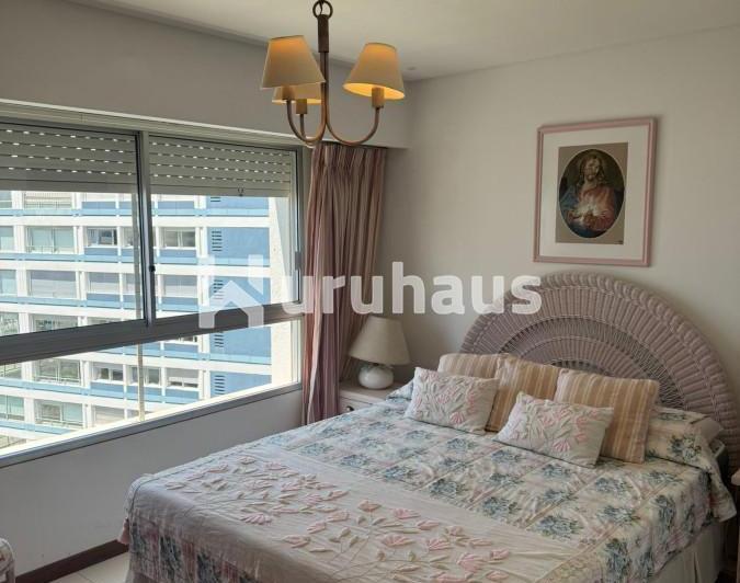 Foto de ALQUILER APARTAMENTO DOS DORMITORIOS PUNTA DEL ESTE PLAYA BRAVA, imagen 3