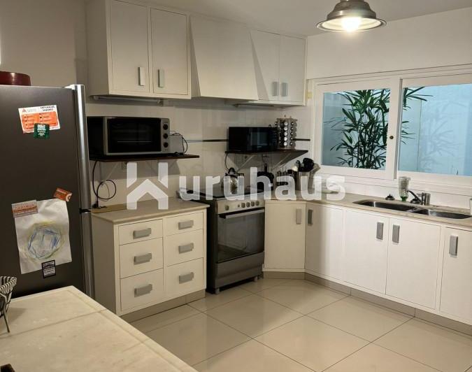 Foto de ALQUILER DEPARTAMENTO 3 DORMITORIOS PENINSULA PUNTA DEL ESTE, imagen 1