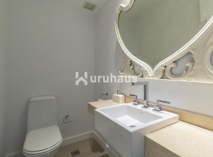 Foto de VENTA DEPARTAMENTO 4 DORMITORIOS EDIFICIO AQUARELLA PLAYA MANSA, imagen 4