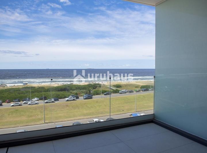 Foto de VENTA APARTAMENTO TRES DORMITORIOS PUNTA DEL ESTE PLAYA BRAVA LE PARC IV, imagen 3