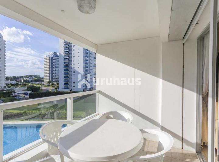 Foto de VENTA APARTAMENTO DOS DORMITORIOS PUNTA DEL ESTE PLAYA BRAVA EDIFICIO, imagen 2