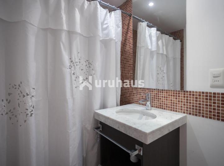 Foto de VENTA DEPARTAMENTO 2 DORMITORIOS EDIFICIO ICON BRAVA PUNTA DEL ESTE, imagen 3