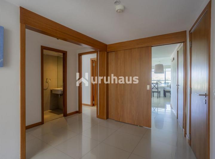 Foto de VENTA DEPARTAMENTO 4 DORMITORIOS PLAYA BRAVA BLUE BIRD, imagen 2