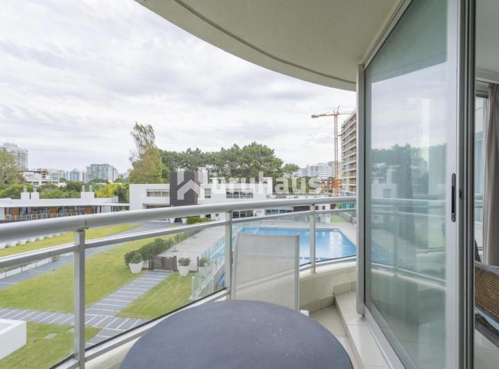 VENTA DEPARTAMENTO OCEAN DRIVE TRES DORMITORIOS 2
