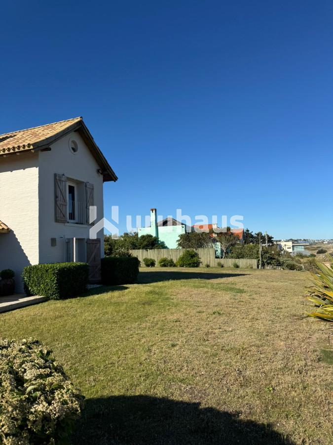 ALQUILER CASA EN MONTOYA VISTA AL MAR