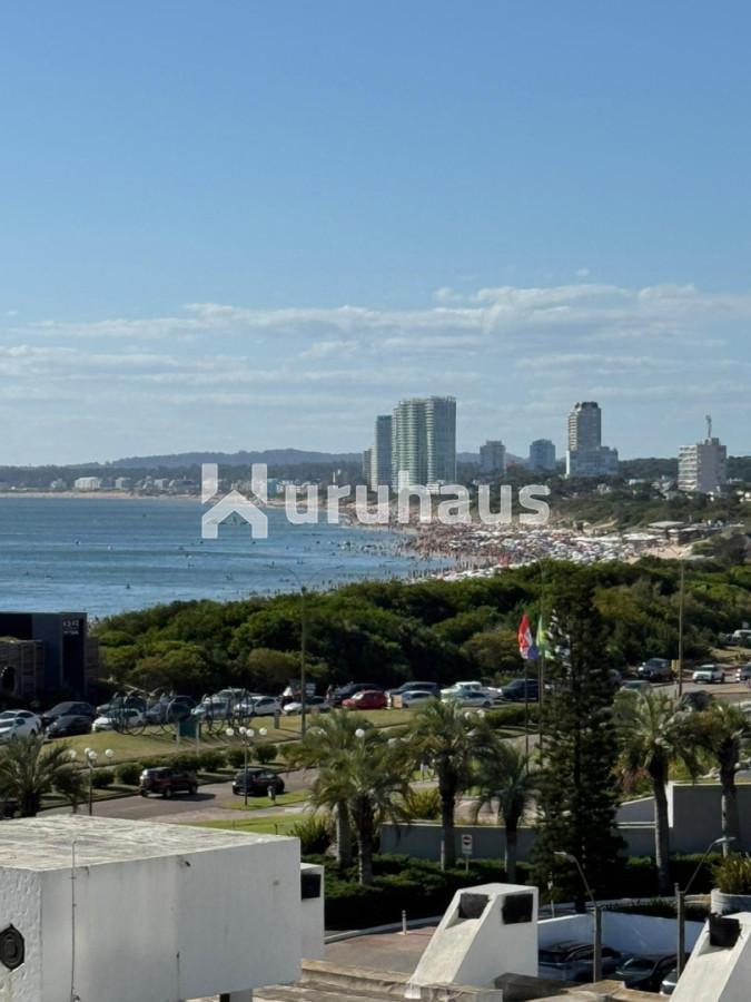 VENTA DEPARTAMENTO 3 DORMITORIOS PLAYA MANSA ALEXANDER