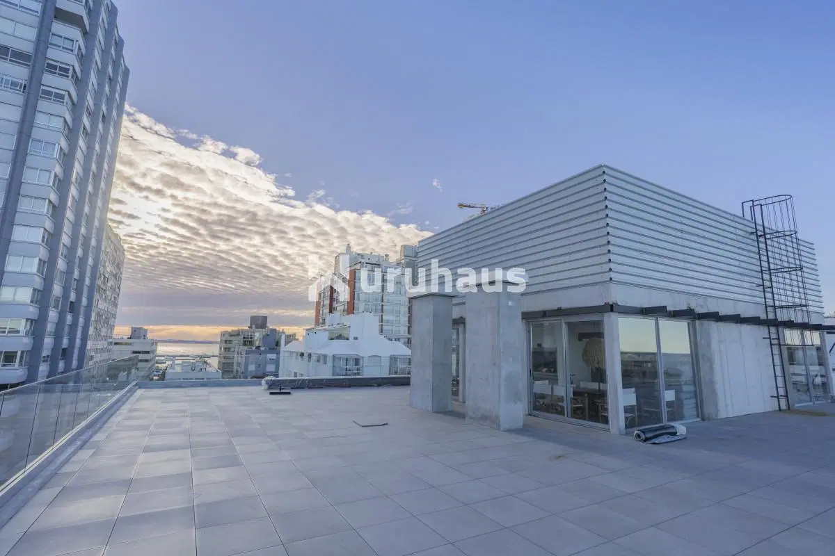 VENTA APARTAMENTO 1 DORMITORIO PENINSULA PUNTA DEL ESTE SUDESTE BAJOS GASTOS 3