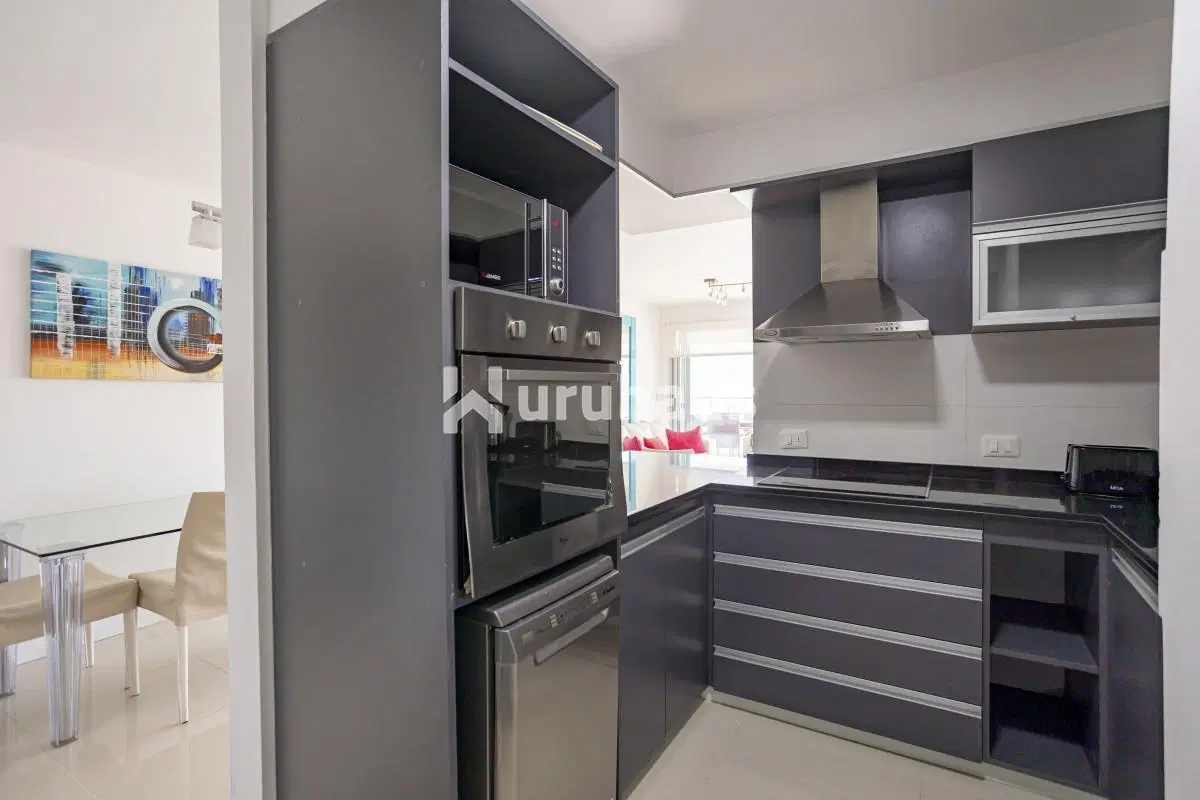 ALQUILER DEPARTAMENTO 3 DORMITORIOS ICON BRAVA 2