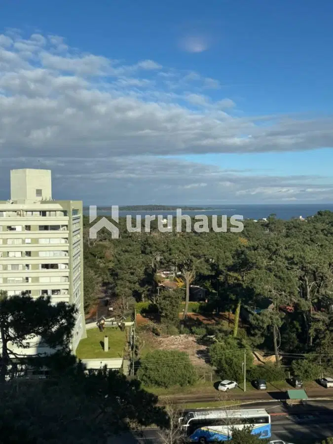 ALQUILER ANUAL 2 DORMITORIOS PUNTA DEL ESTE 12 LUNAS 5