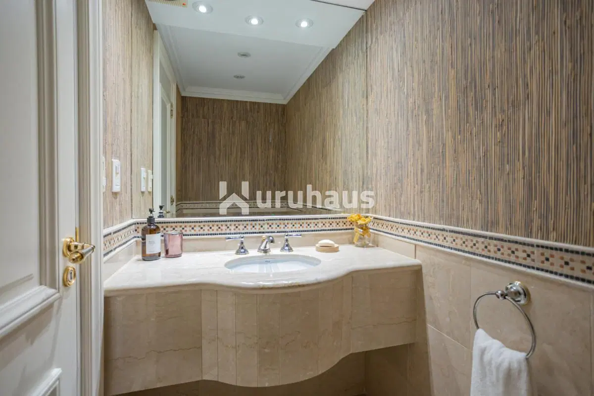 PENTHOUSE EN VENTA PLAYA MANSA 7 DORMITORIOS CORAL TOWER 8