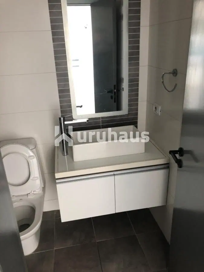 VENTA DEPARTAMENTO 2 DORMITORIOS PARRILLERO PROPIO TORRE FRANCIA 8