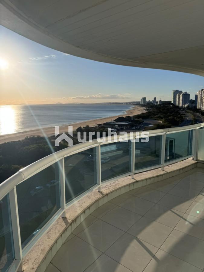 Foto de VENTA DEPARTAMENTO MILLENIUM TOWER PUNTA DEL ESTE, imagen 2