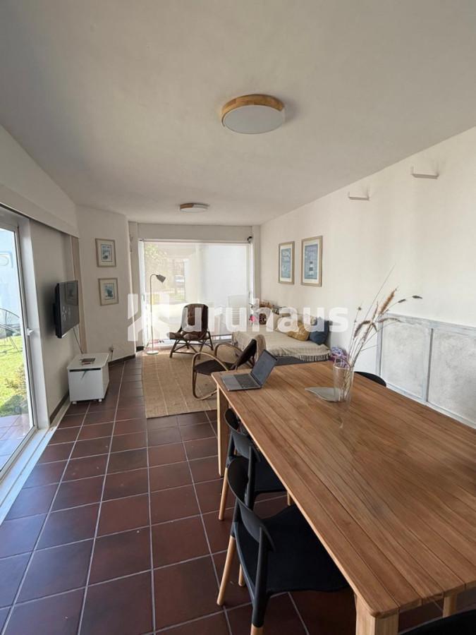 Foto de ALQUILER DE VERANO CASA A MTS DE LA PLAYA MANSA PARADA 11, imagen 4