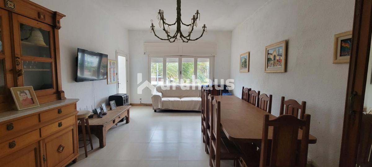 Foto de APARTAMENTO EN VENTA 3 DORMITORIOS Y DEPENDENCIA PUNTA DEL ESTE, imagen 1