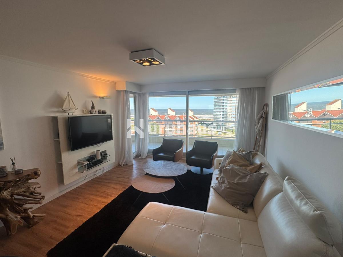 Foto de VENTA DEPARTAMENTO FOREST TOWER 1 PUNTA DEL ESTE PLAYA BRAVA 4, imagen 1