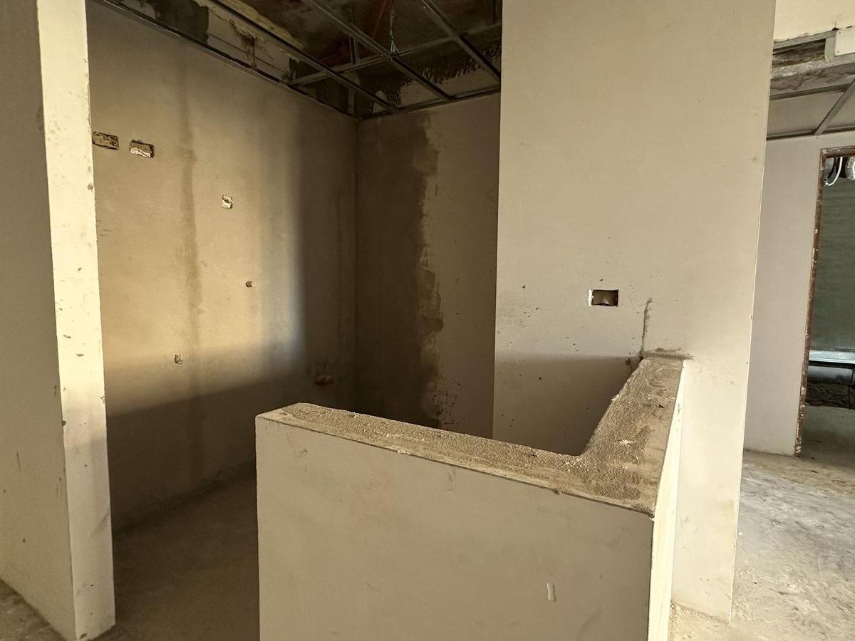 Venta Departamento 3 Ambientes Balcón y Patio - Liniers 4
