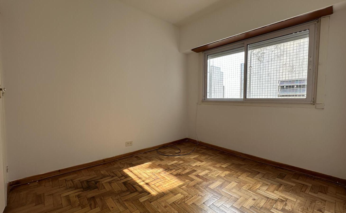 Foto de Villa Luro: Venta 3 ambientes sobre boulevard Falcón | piso alto con, imagen 3