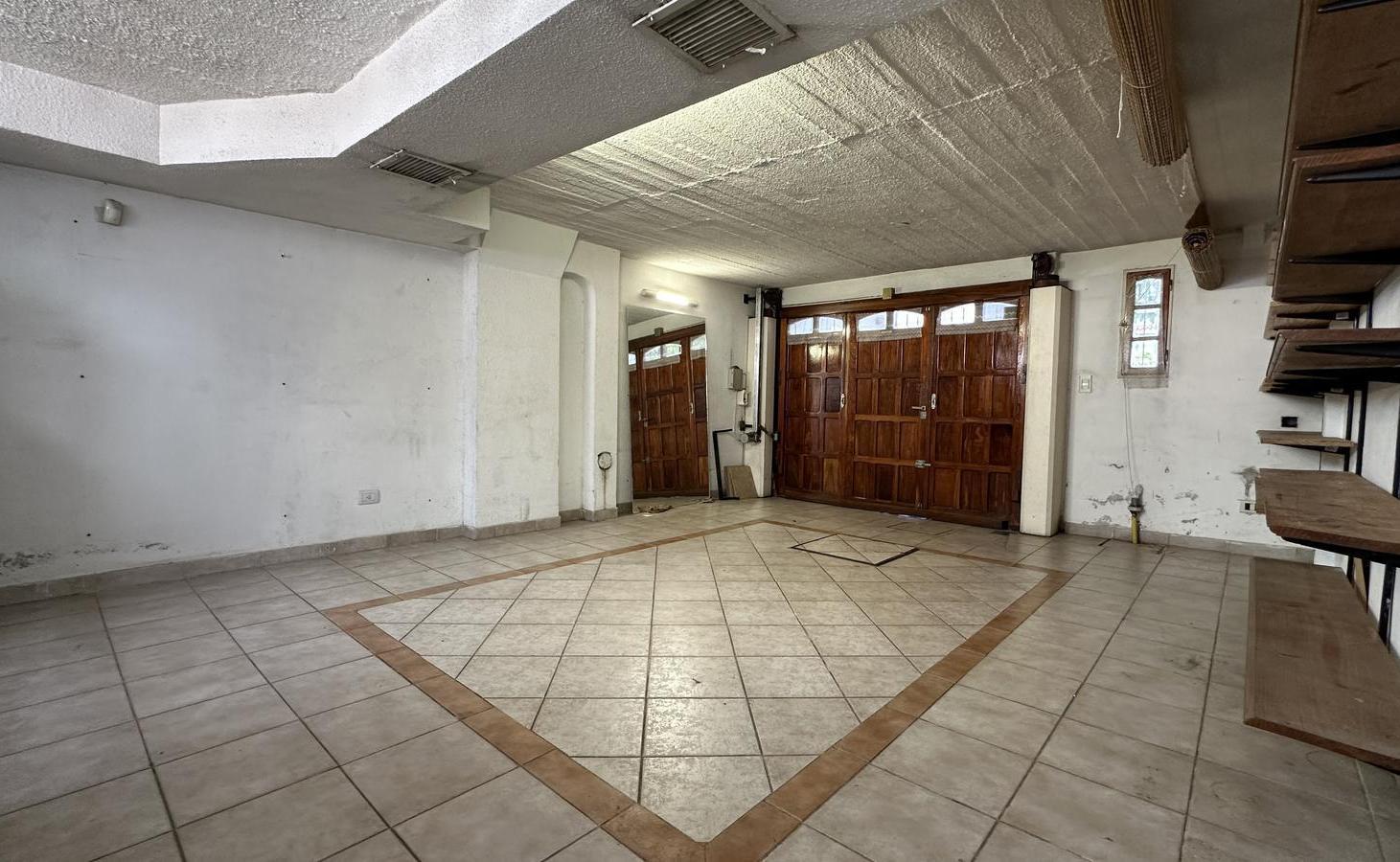 Foto de Villa Luro: Venta PH tipo casa 4 amb gran cochera, patio y parrilla |, imagen 5