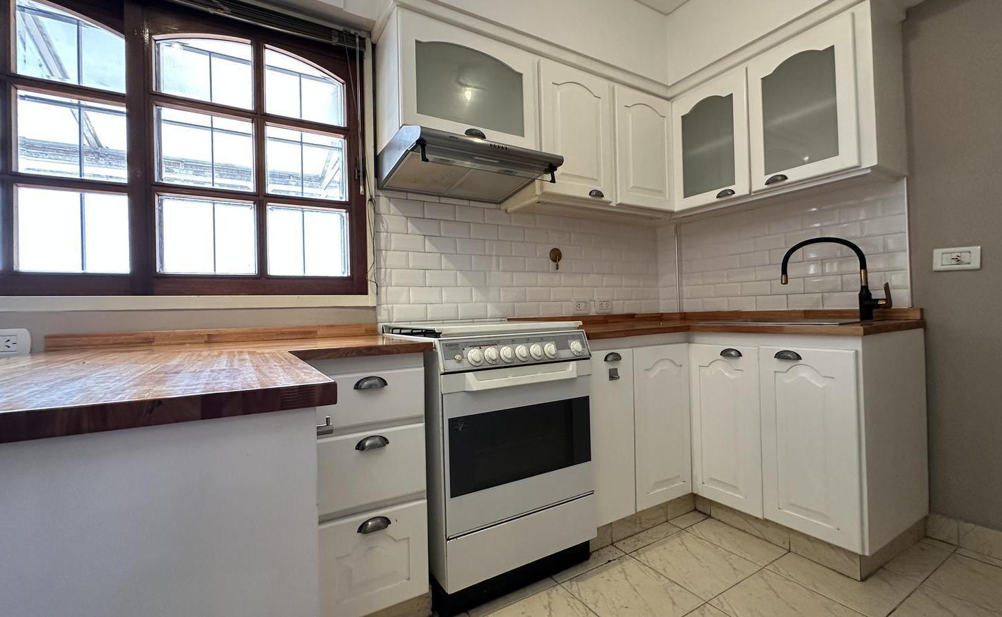 Foto de Villa Luro: Venta PH tipo casa 4 amb gran cochera, patio y parrilla |, imagen 1