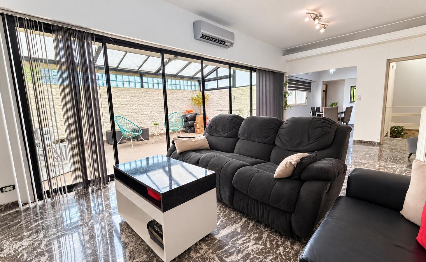 Foto de Villa Luro: Venta PH 4 amb entrada independiente, cochera, terraza y, imagen 1