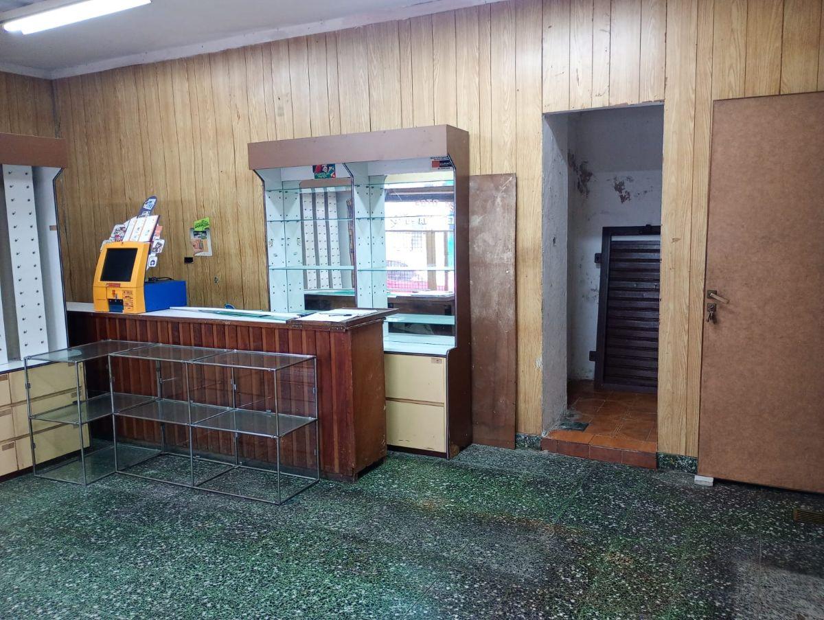 Foto de LOCAL 34 m2 con baño y cocina SIN EXPENSAS mide 6.20 m de frente por, imagen 5