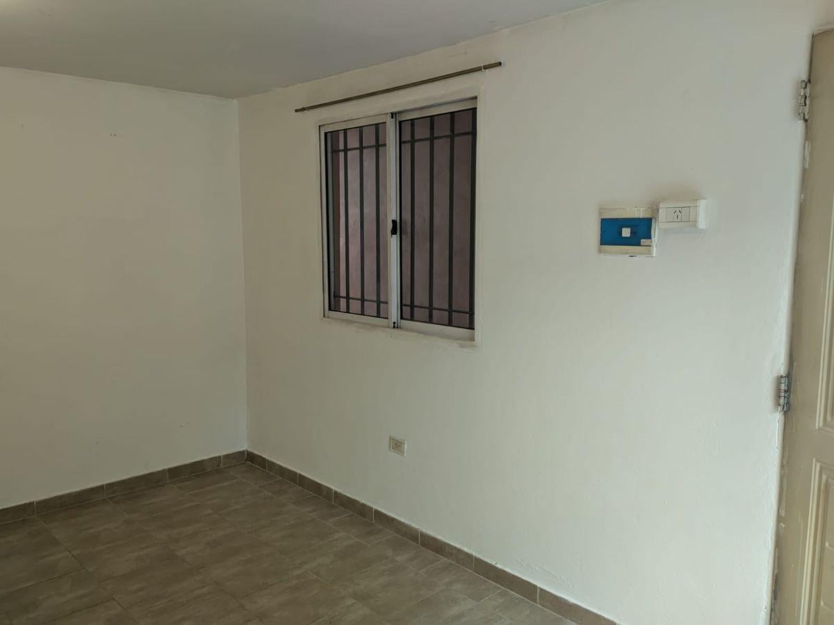Foto de MONOAMBIENTE DIVISIBLE CON PATIO SIN EXPENSAS, imagen 4