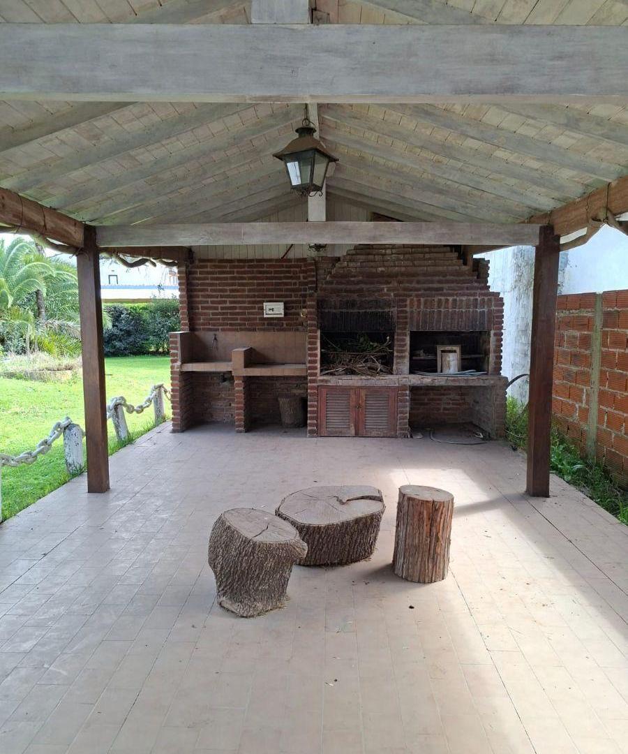 Foto de Lote 1190 m2 con quincho pileta parrilla garage 2 autos gran parque con, imagen 2