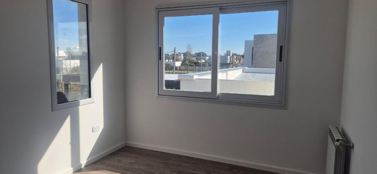 Foto de Excelente Casa de tres dormitorios en El quimilar, imagen 5