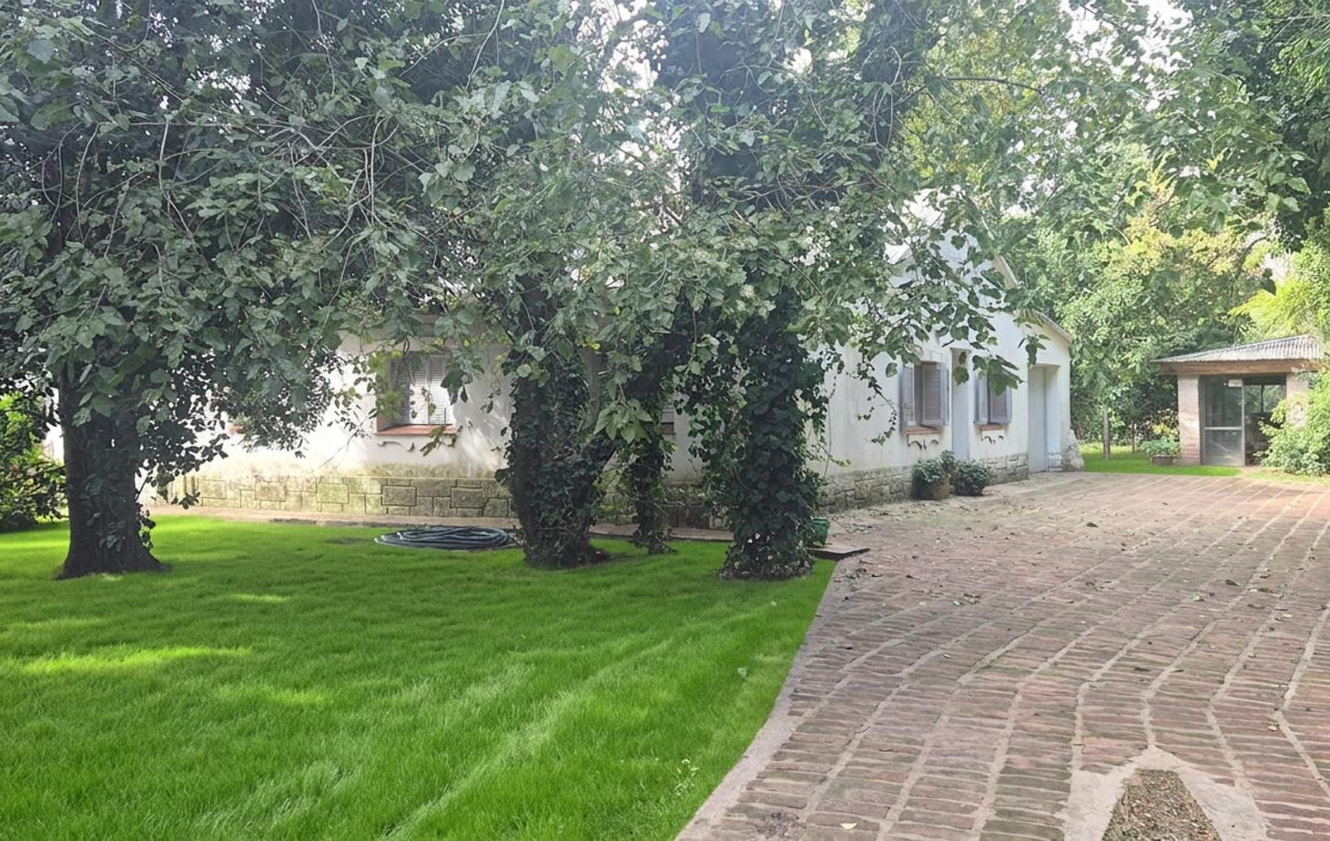 Foto de Casa en venta en City Bell, 2154 m2 de de terreno 478 y 12, imagen 3