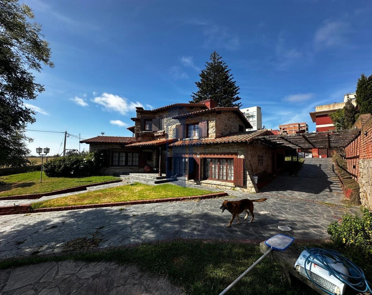 Importante Chalet 4