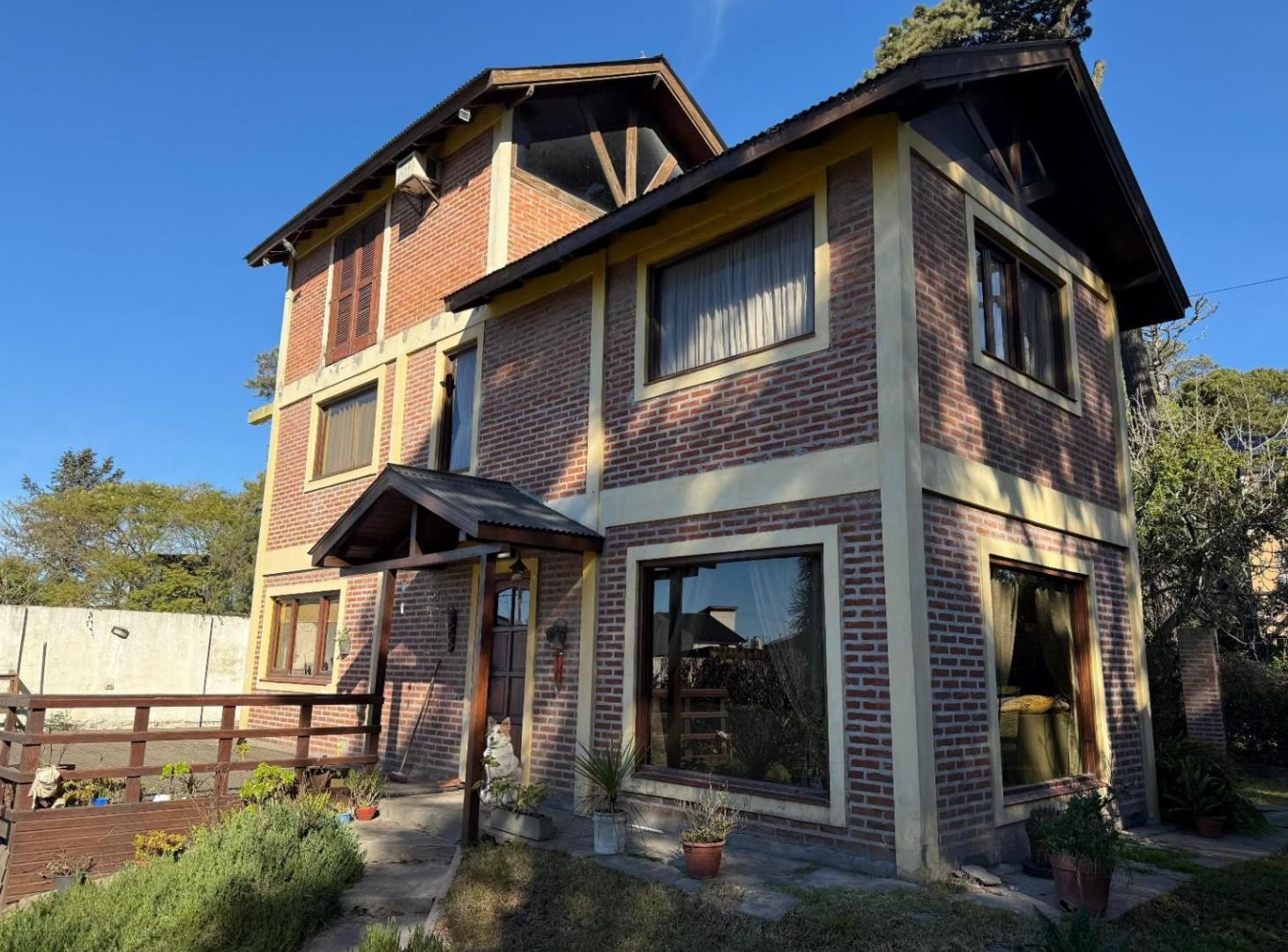 Casa en venta en Bosques de Peralta Ramos