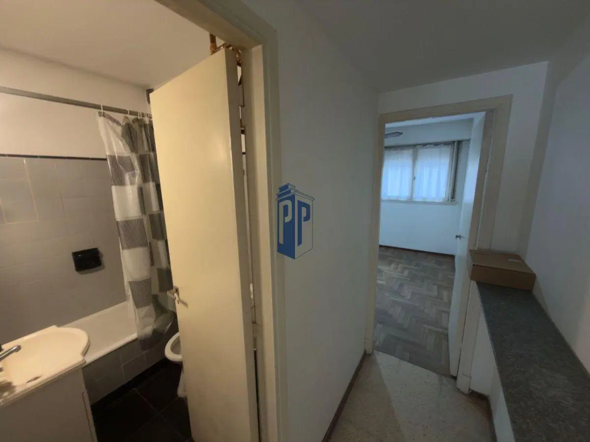 Departamento en alquiler en Macrocentro 4