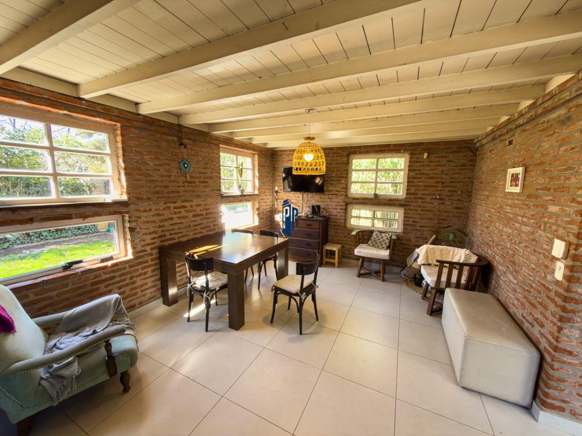 Foto de Excelente casa sobre gran lote de 740 m² en Montemar, imagen 3