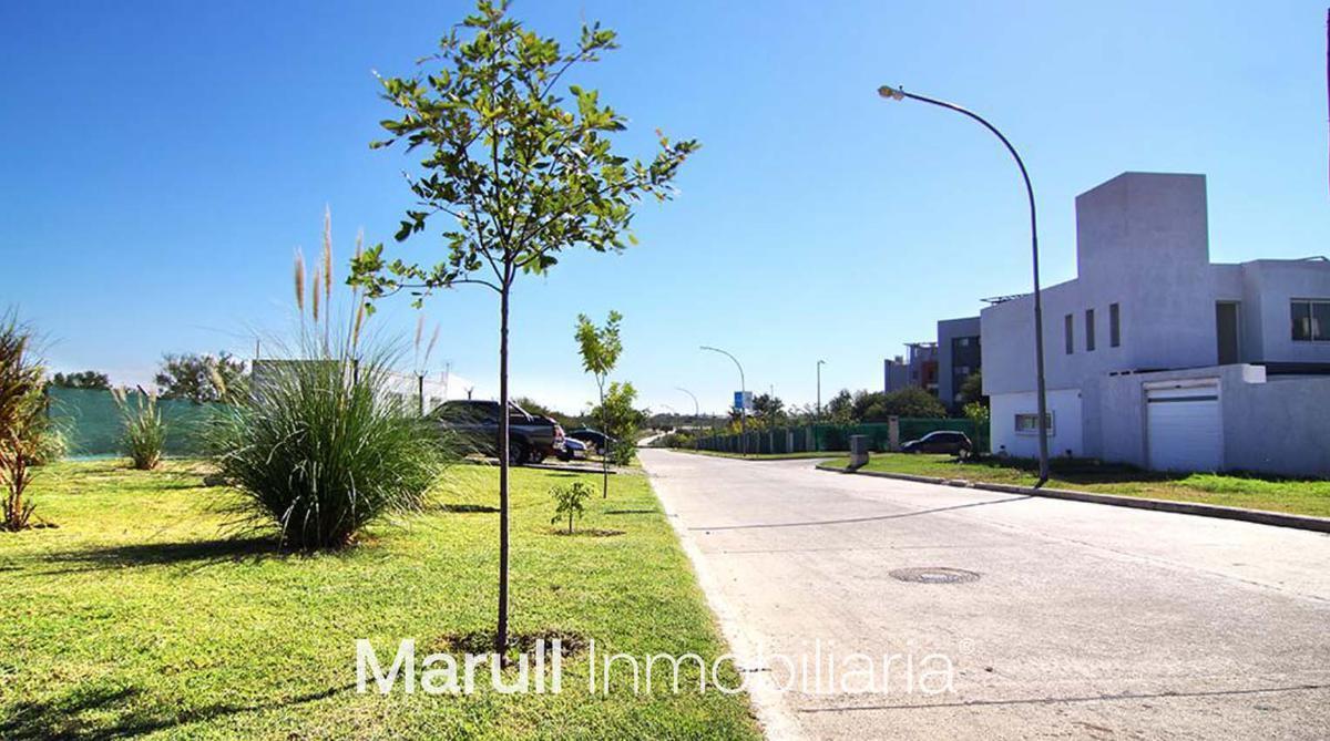 Foto de Lote apto duplex SAN IGNACIO VILLAGE 360m² Frente espacio verde, imagen 3