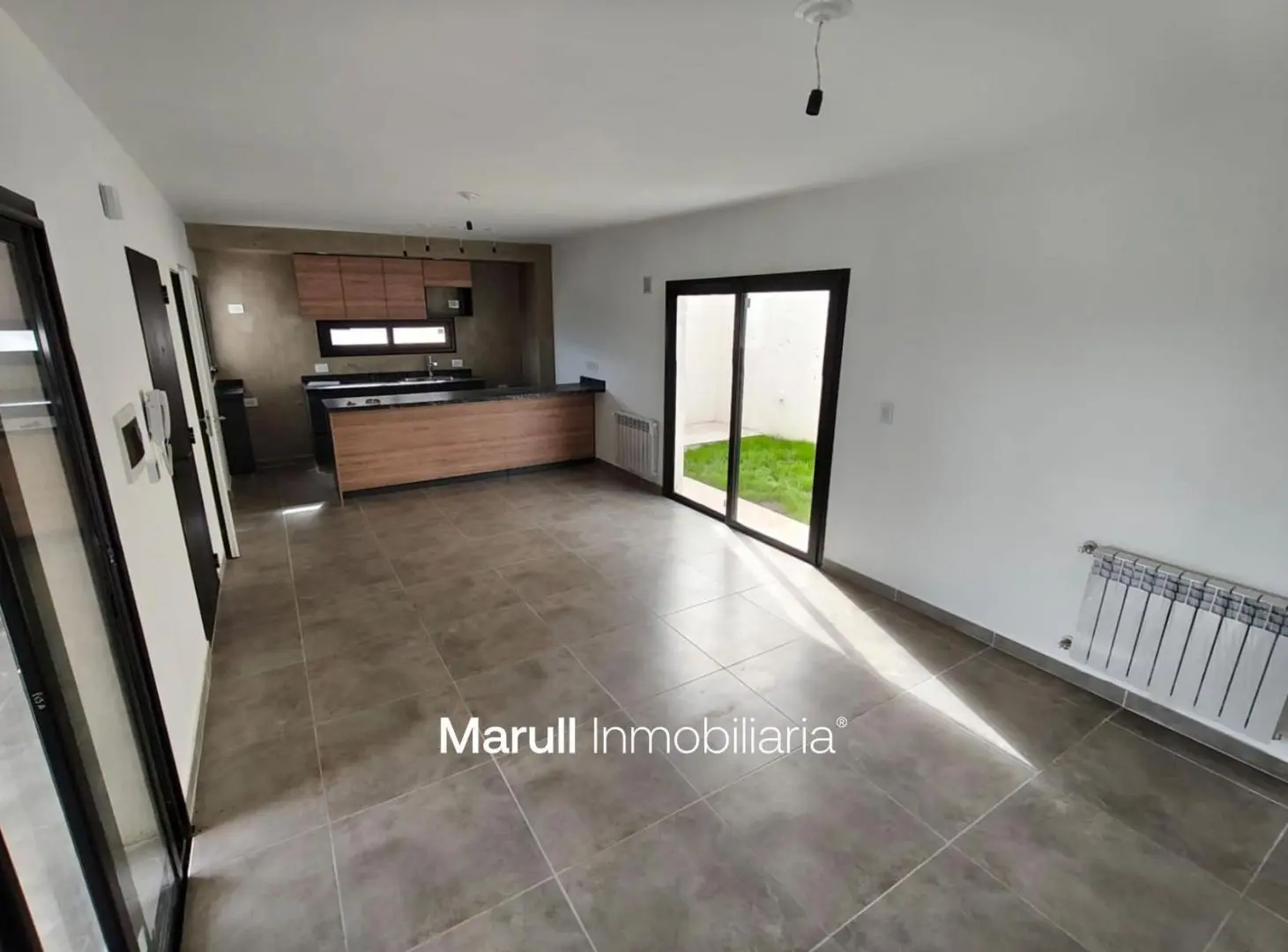 Duplex de 2 Dormitorios en Cuesta Colorada 3