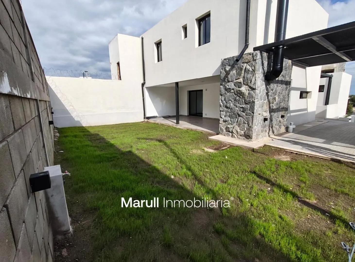 Duplex de 3 dormitorios en Cuesta colorada 4