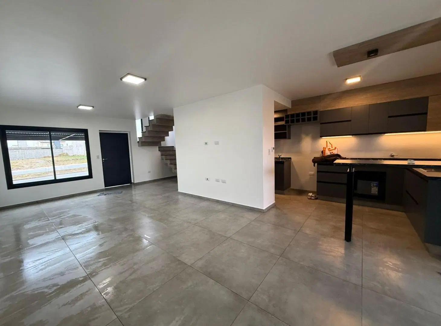 Duplex categoria venta docta amplio 2 dormitorios escritorio 1
