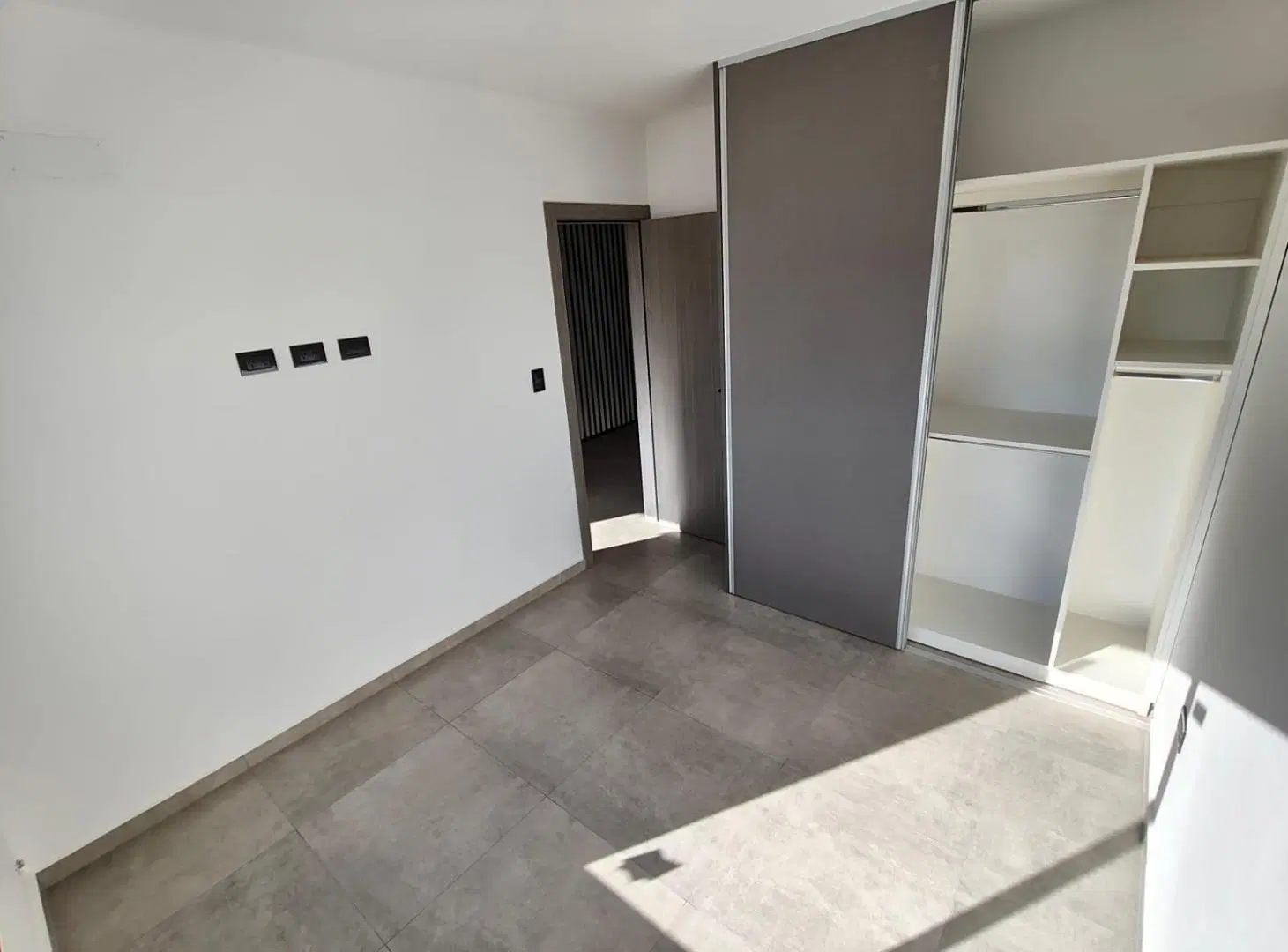Duplex 3 dormitorios y Pileta en Quebradas de Manantiales 3